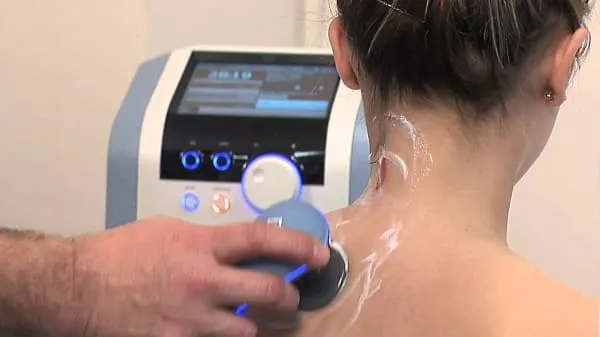 بهترین مرکز تکارتراپی در کرج چگونه عمل می‌کند؟